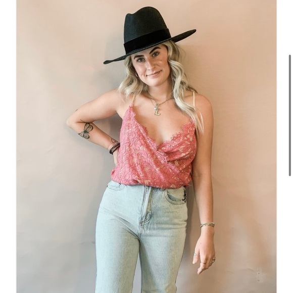 Strut & Bolt Eyelash Lace Bodysuit - Picture 4 of 7